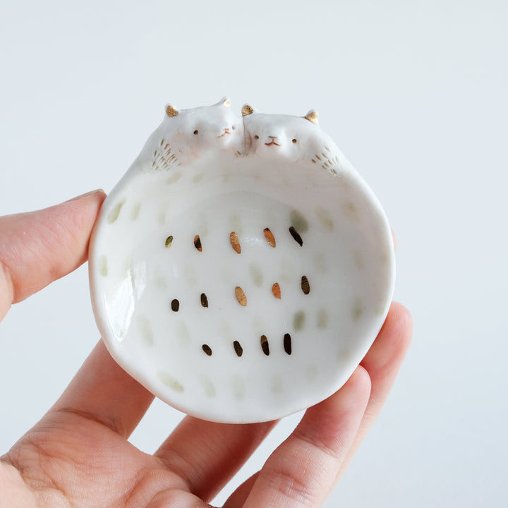 Bear Couple Dish | Etched Eyes Brown Dashes