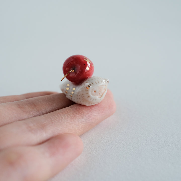 Snow Monkey Guardian | Apple Back