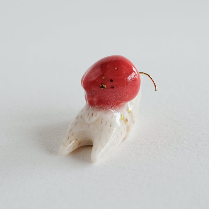 Snow Monkey Guardian | Apple Back