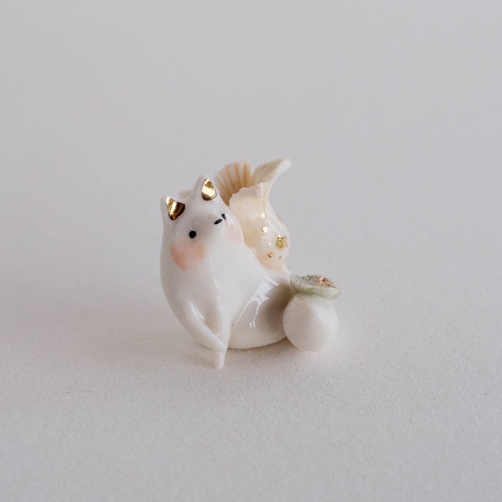 Fox Guardian | Yellow Bloom Bud Holder