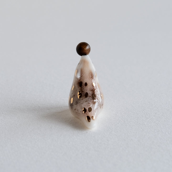 Tiger's Eye Wolf Guardian | Brown
