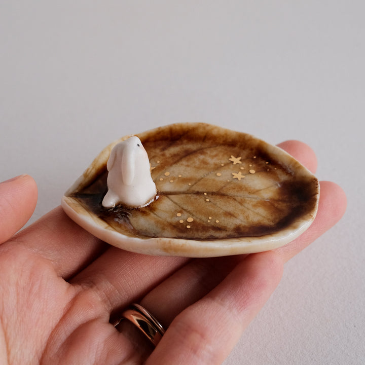 Leaf Dish | Curious Bunny