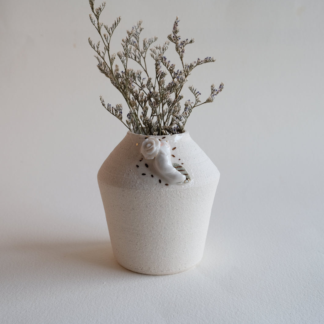 Sandy Vase | Rose Cat