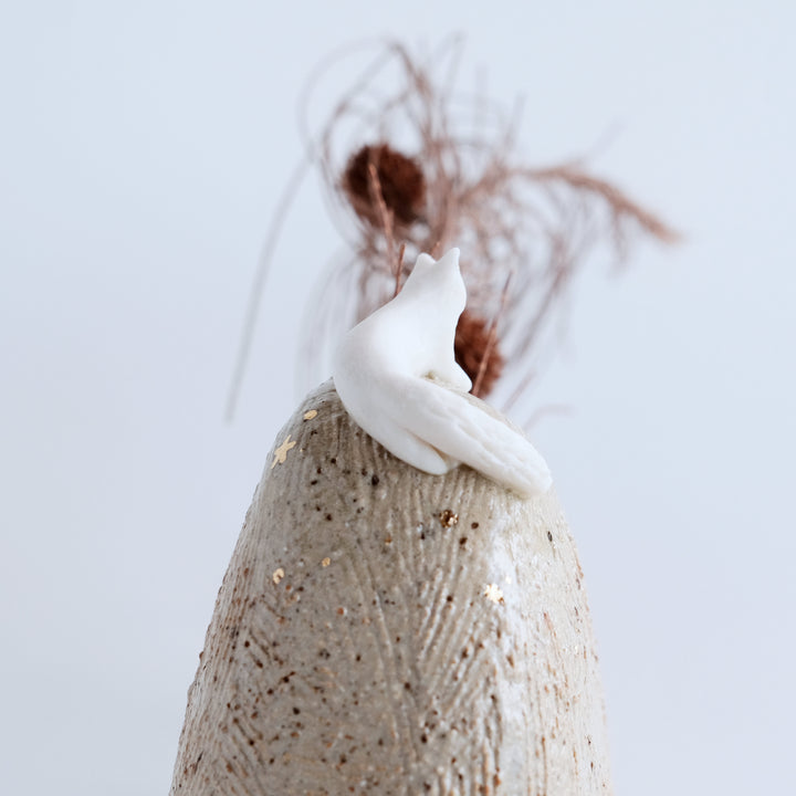 Pebble Vase | Etched Cat