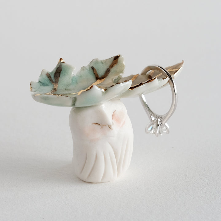 Owl Guardian | Fallen Chrysanthemum Leaf