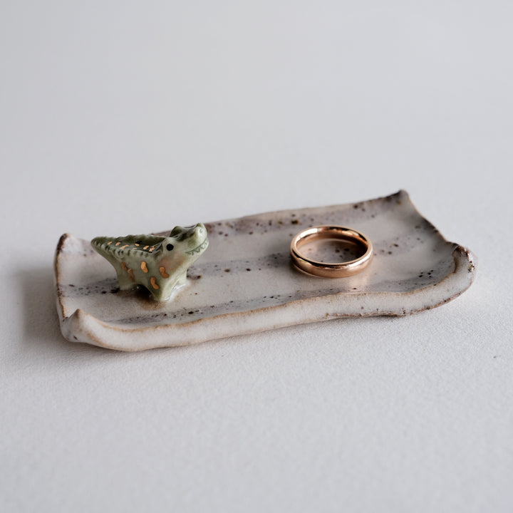 Striped Nerikomi Dish | Crocodile