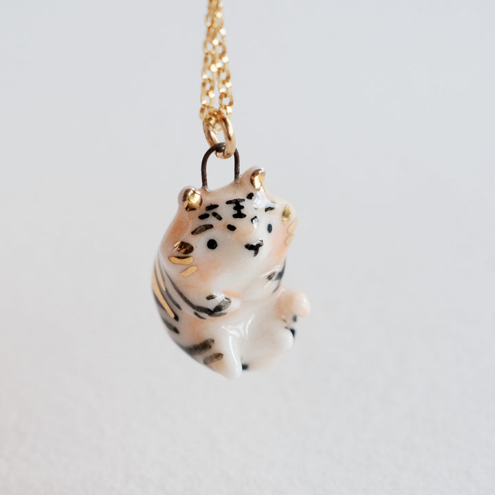 Curled Tiger Necklace