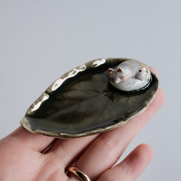Fern Fox Ring Holder