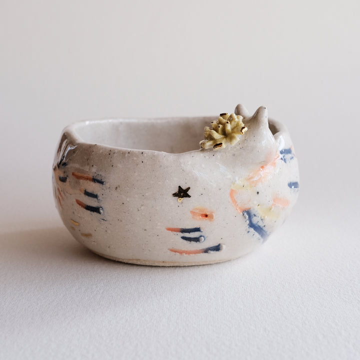 Curled Fox Bowl | Flower