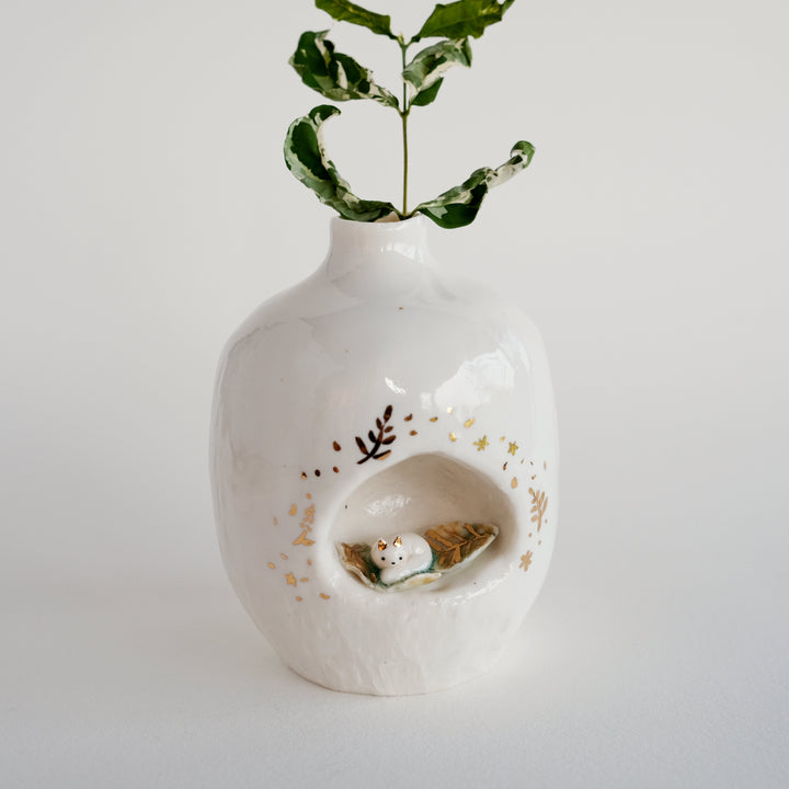 Porcelain Fox Nest Vase