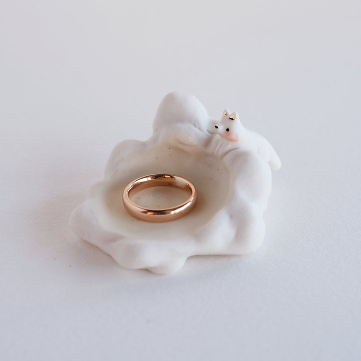 Cloud Dish | Restful Fox