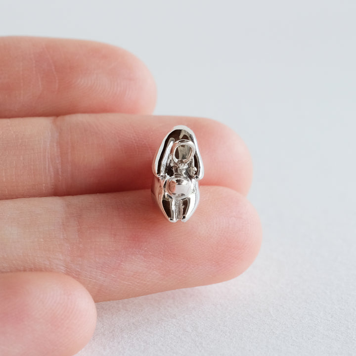 Jumping Bunny Pendant [Sterling Silver]