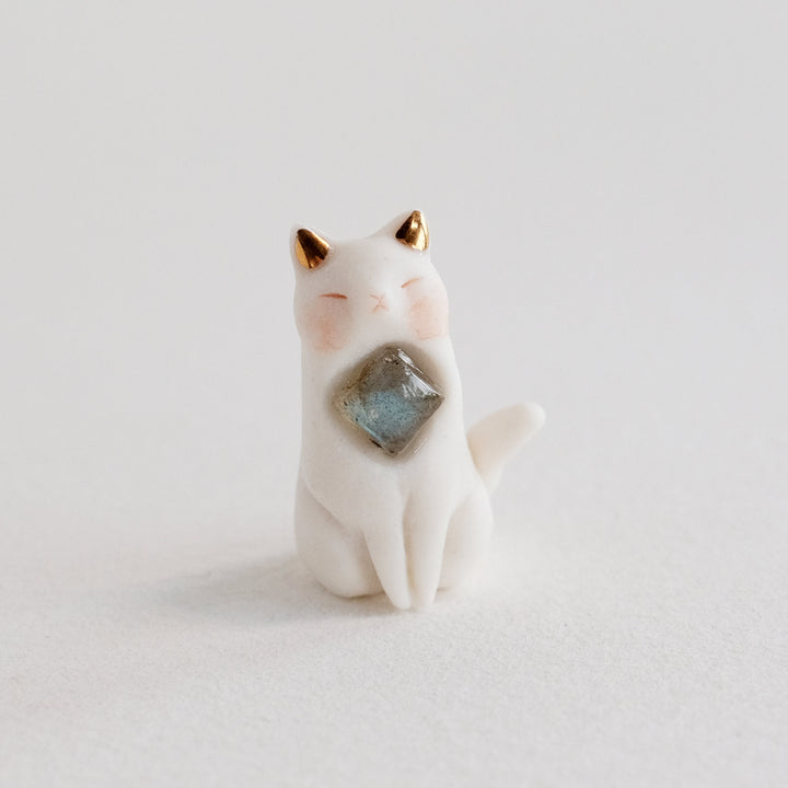 Cat Guardian | Diamond Labradorite