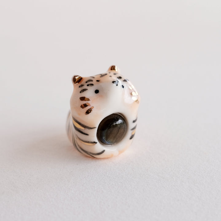 Gemstone Guardian | Labradorite Tiger Ring Holder