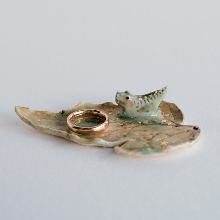 Leaf Dish | Crocodile
