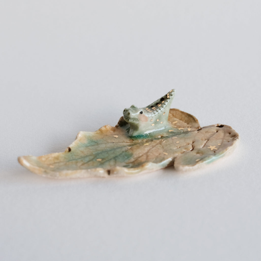 Leaf Dish | Crocodile
