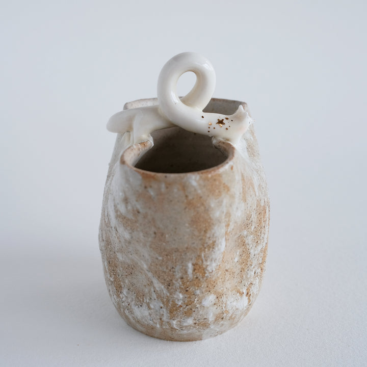 Coiled Fox Vessel