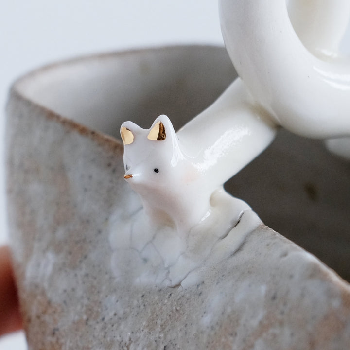 Coiled Fox Vessel