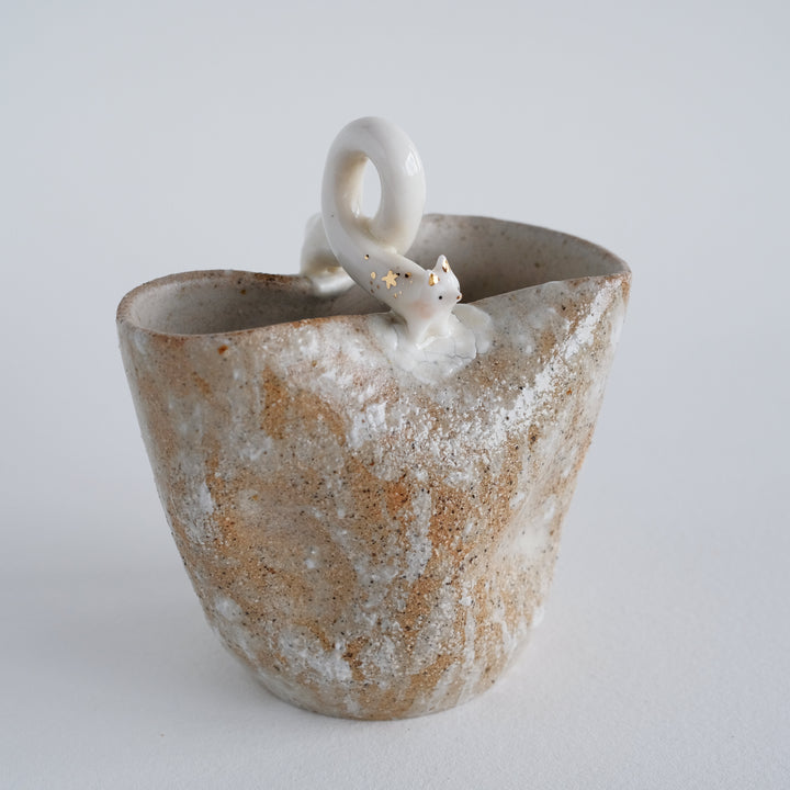 Coiled Fox Vessel