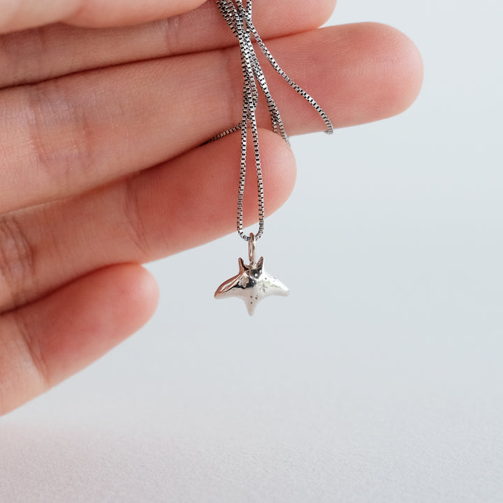 Stardust Manta Ray Pendant [Sterling Silver]