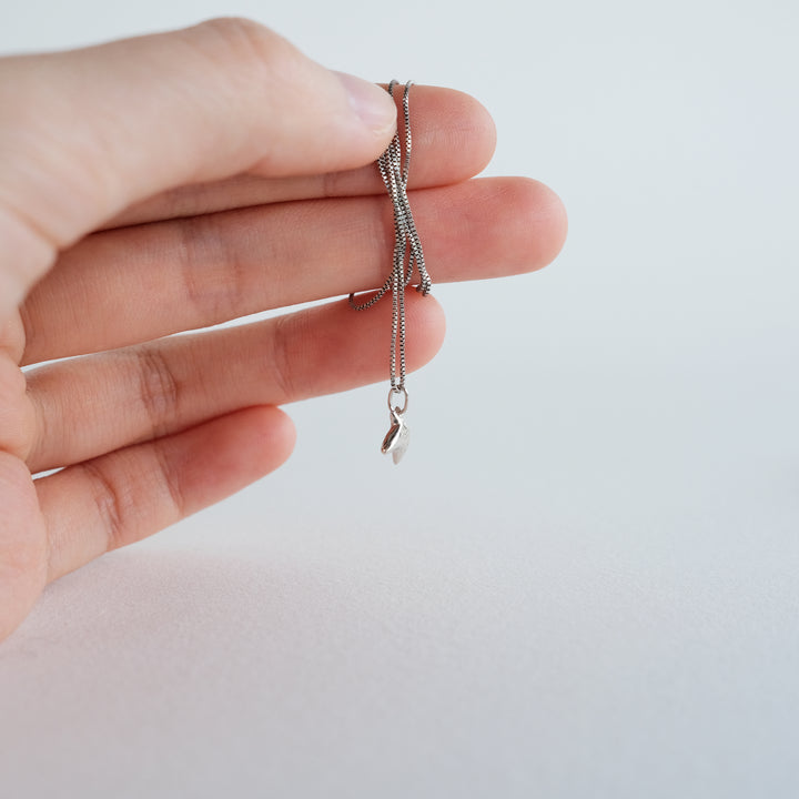 Stardust Manta Ray Pendant [Sterling Silver]