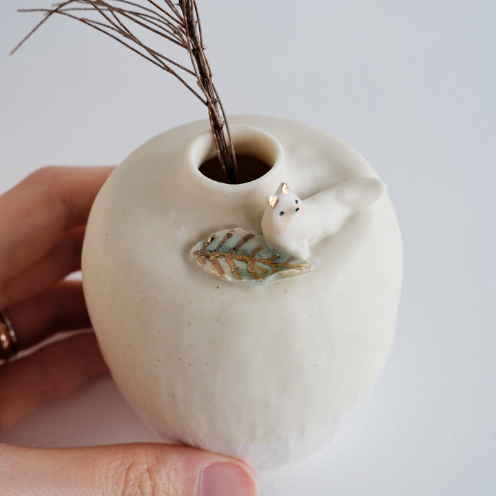 Porcelain Vase | Restful Leaf Fox