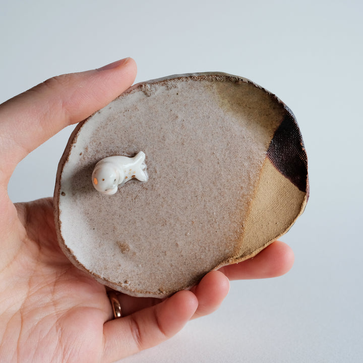 Footed Dish | RW Sit Back Seal