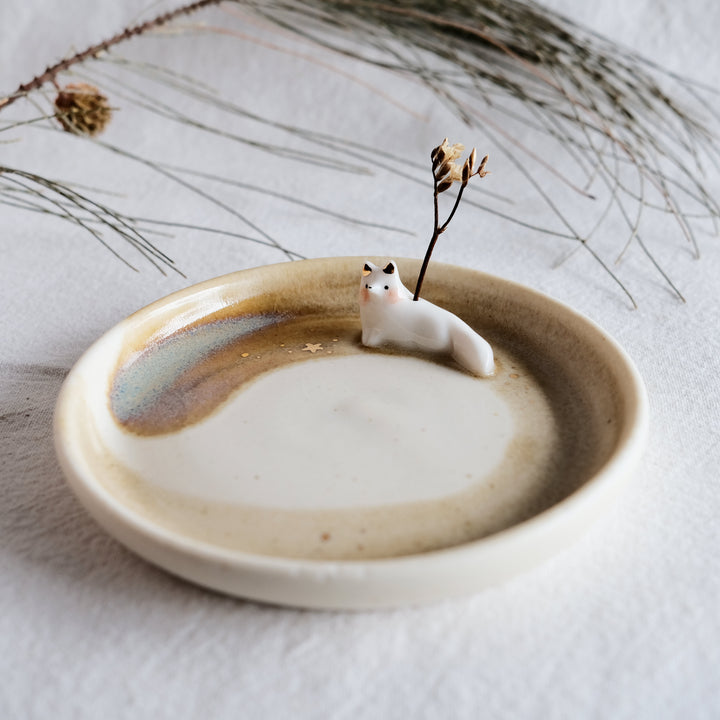 Guardian Dish | Resting Fox