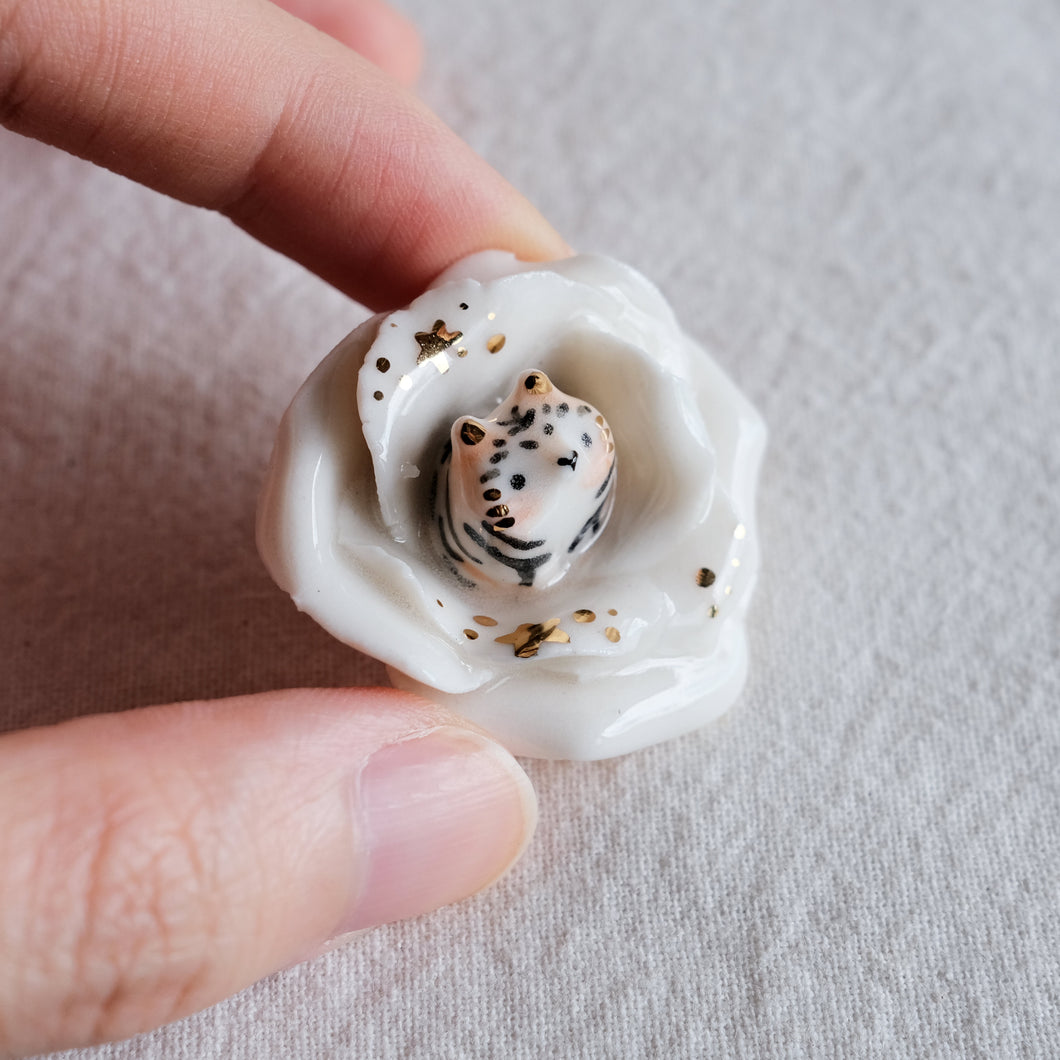 Tiger Guardian | Snuggle Rose