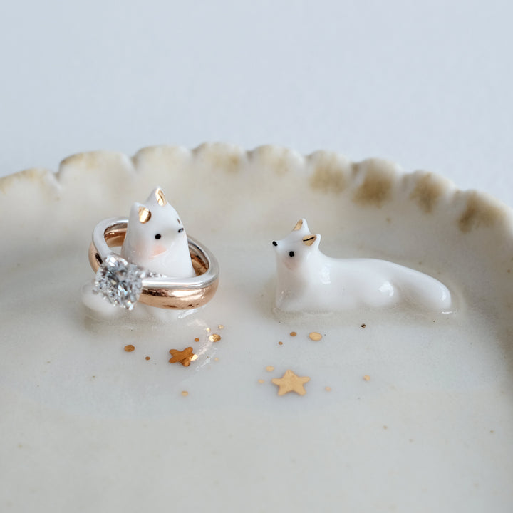 Porcelain Fox Pair Dish | Scalloped Edges
