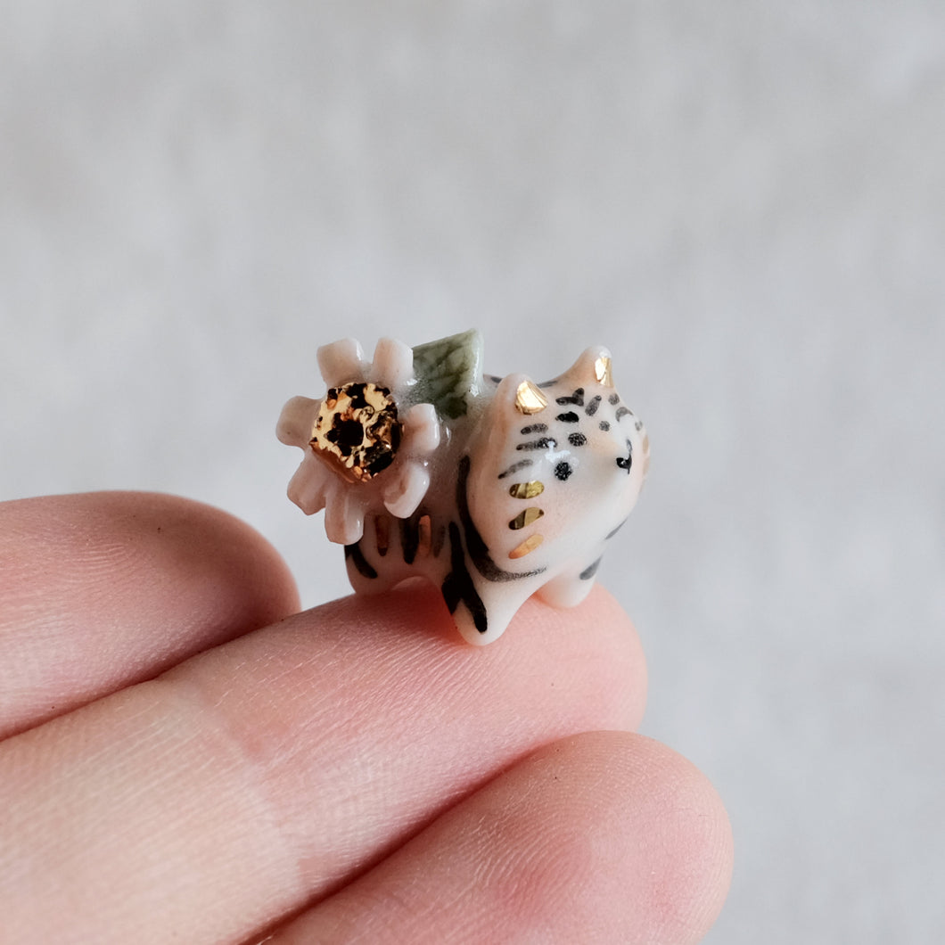 Tiger Guardian | Side Flower