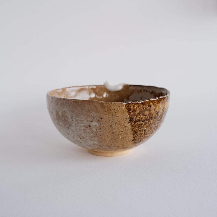 Chawan | Side Lounging Crackle Fox