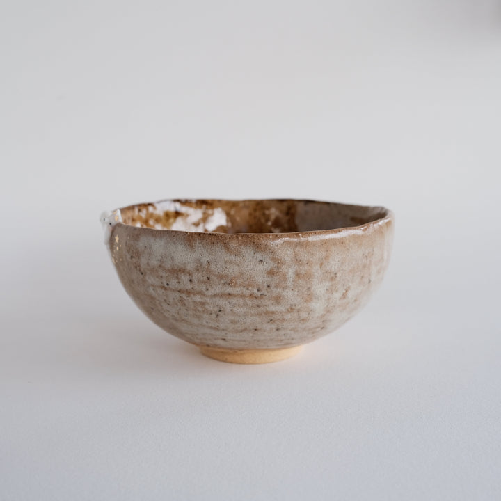 Chawan | Side Lounging Crackle Fox
