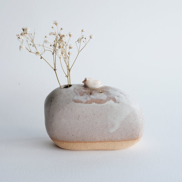 Pebble Vase | Santai Bear