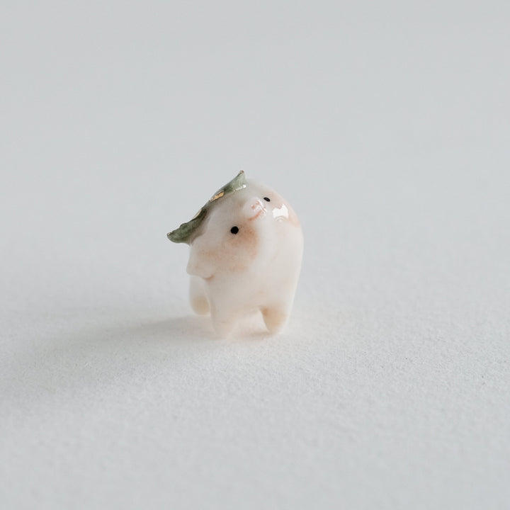 Piglet Guardian | Curious Sprout