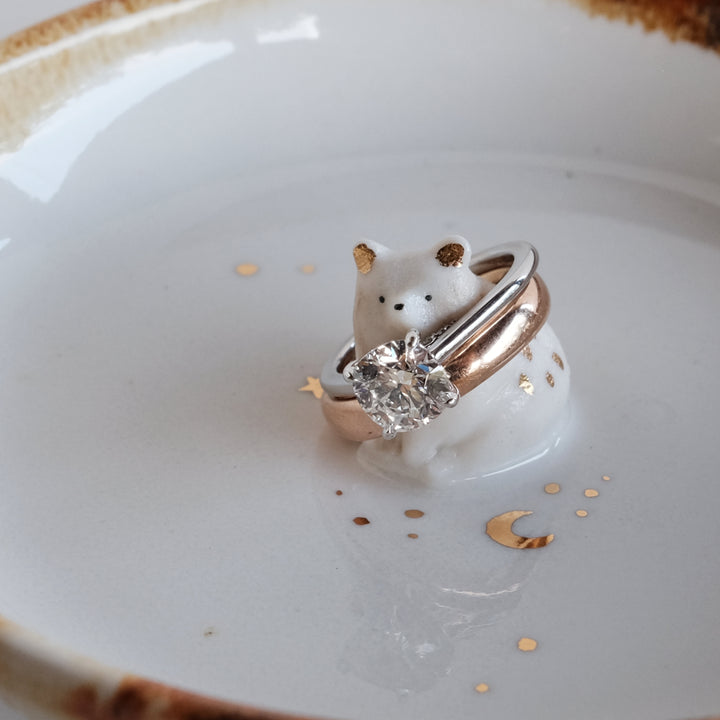 Guardian Dish | Sitting Bear