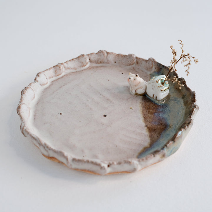 Guardian Dish | Sitting House Bear