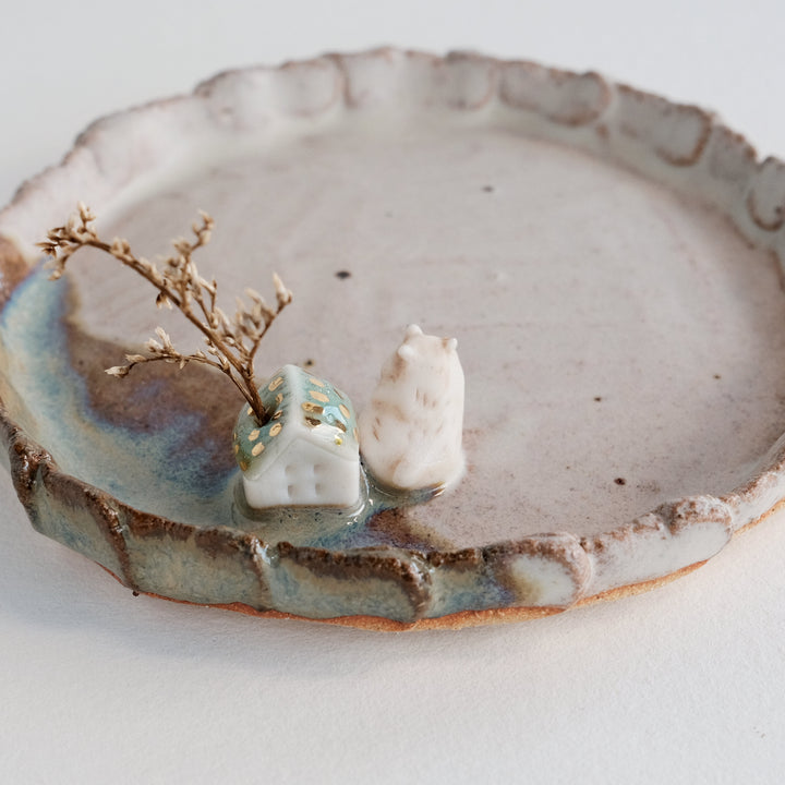 Guardian Dish | Sitting House Bear