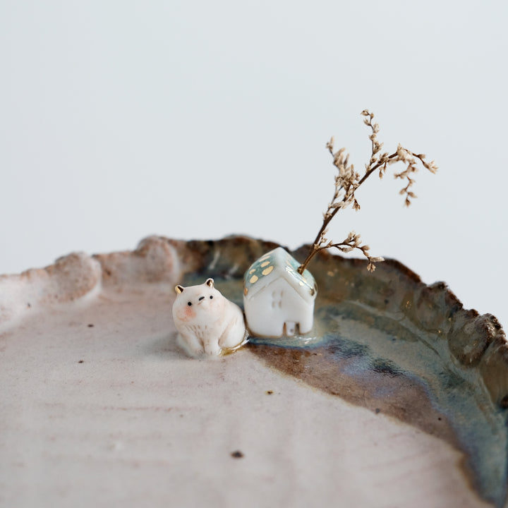 Guardian Dish | Sitting House Bear