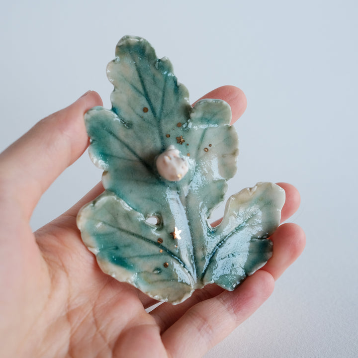 Leaf Dish | Brown Bear