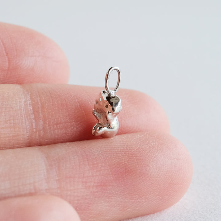 Sitting Cloud Being Pendant [Sterling Silver]