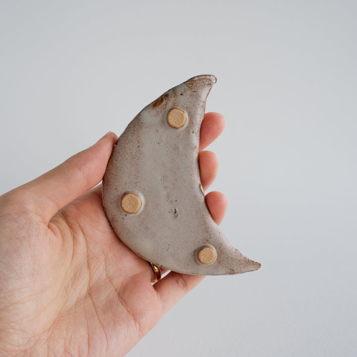 Footed Crescent Dish | Sitting Fox
