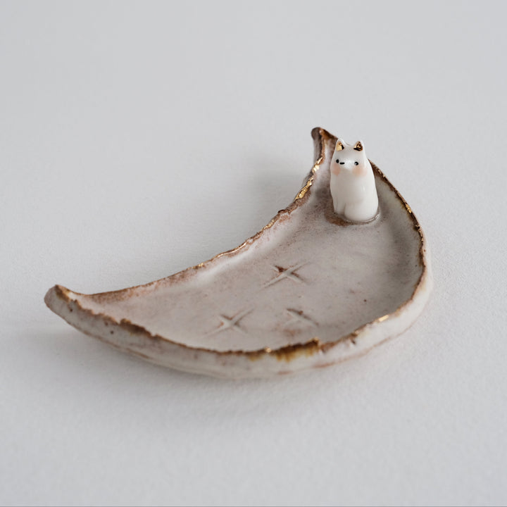 Footed Crescent Dish | Sitting Fox