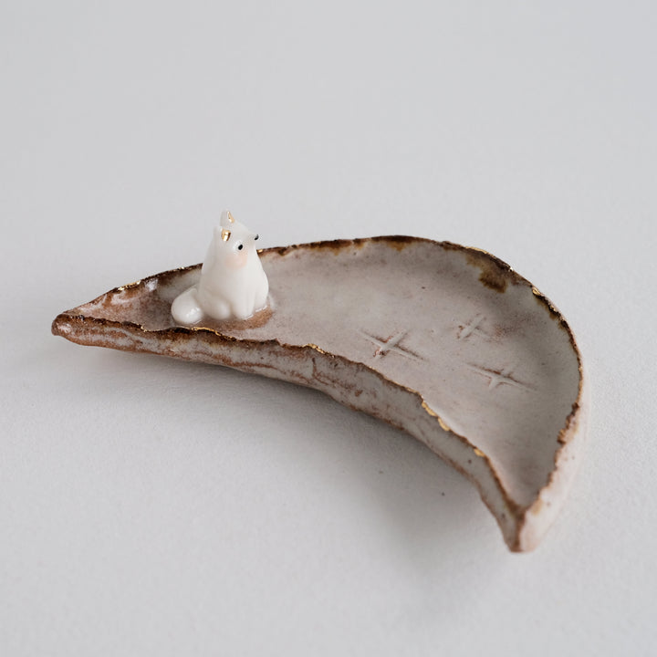 Footed Crescent Dish | Sitting Fox