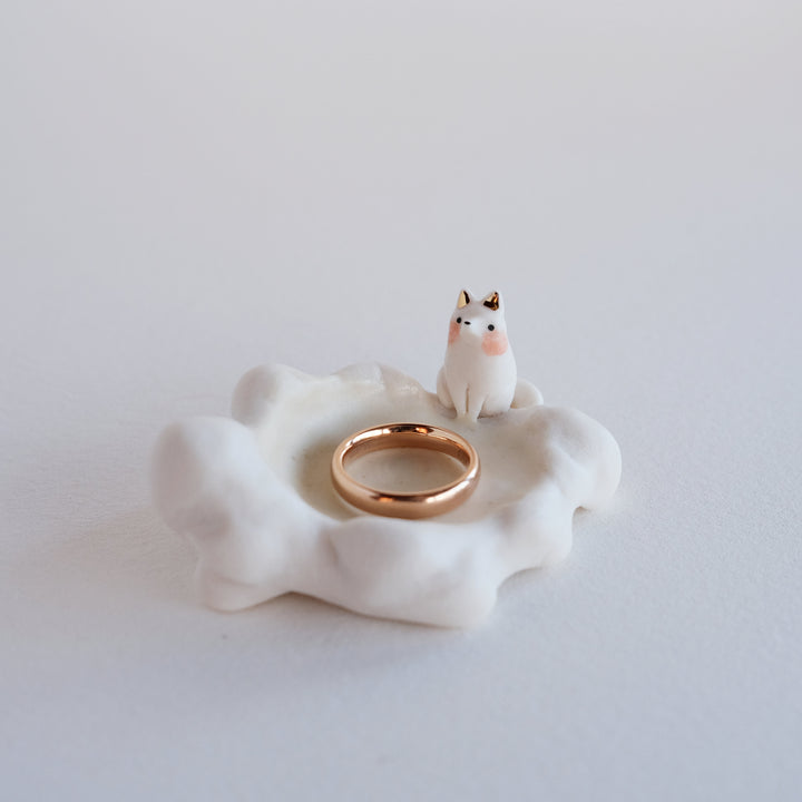Cloud Dish | Watchful Fox
