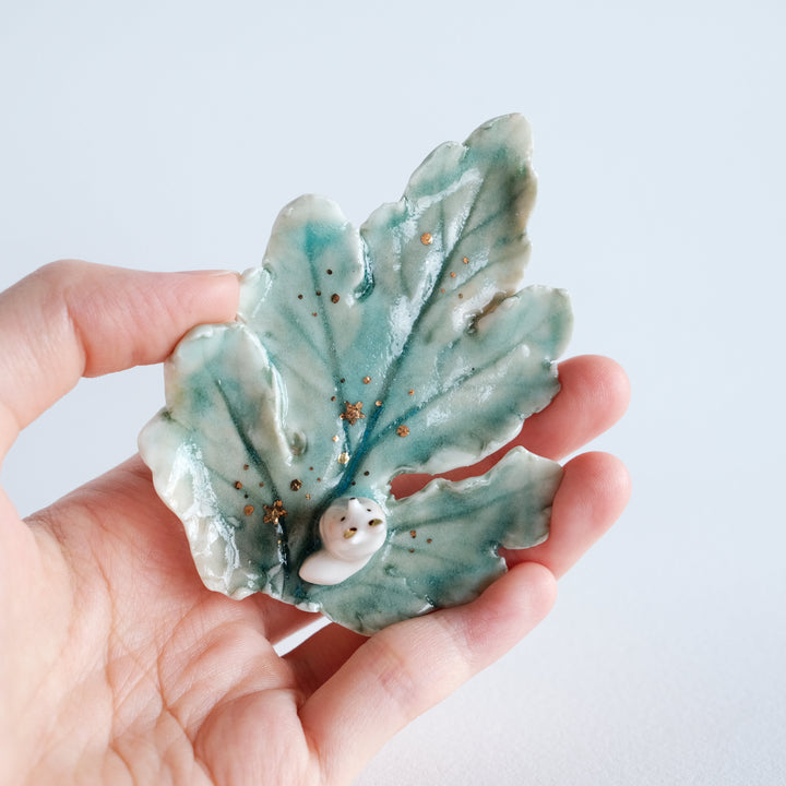 Leaf Dish | Sitting Fox