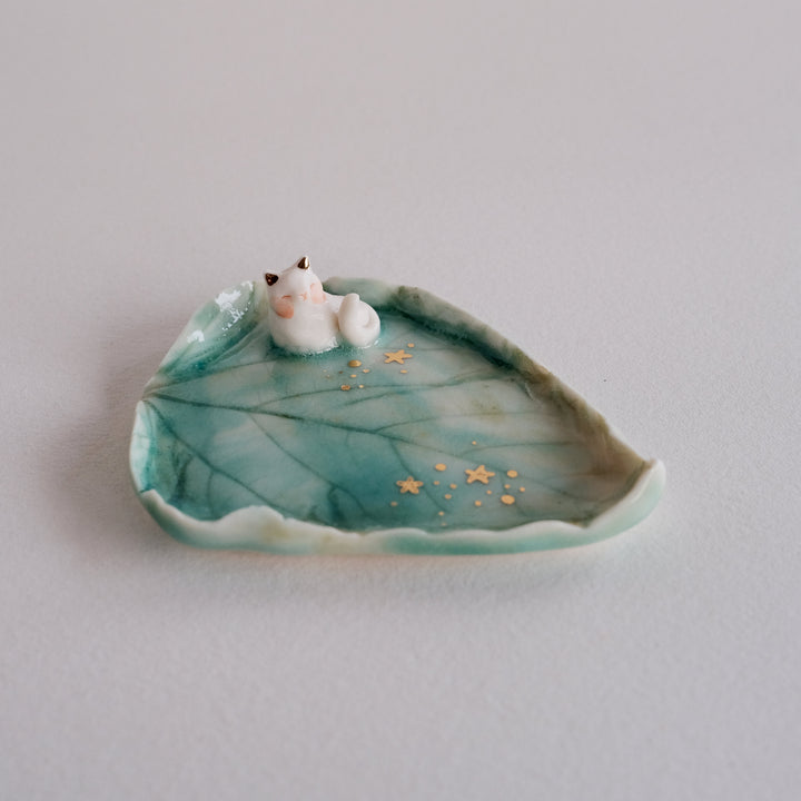 Leaf Dish | Sleepy Cat