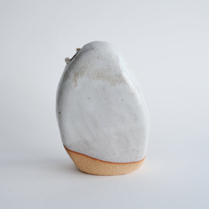 Pebble Vase | Leaf Litter Snake