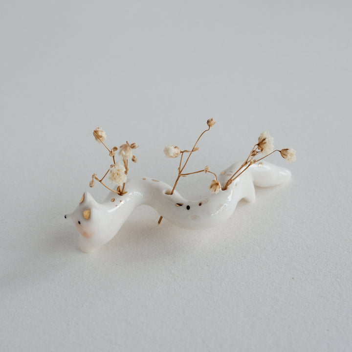 Long Fox Guardian | Wavy Flower Holder