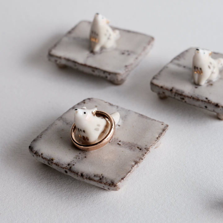 Nerikomi Ring Holder | Howling Wolf